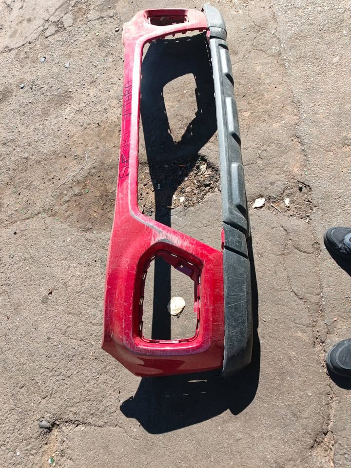 Suzuki Vitara front bumper - Private Seller