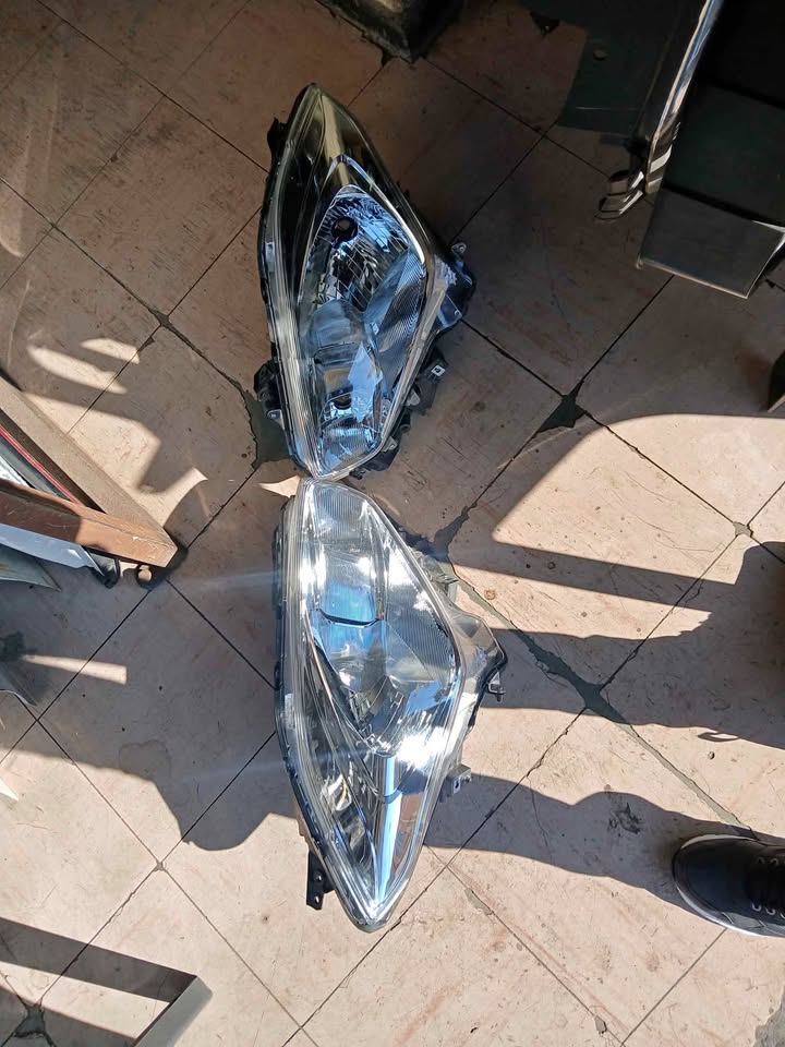 Ford Fiesta headlight - Private Seller Ford Fiesta headlight - Private Seller