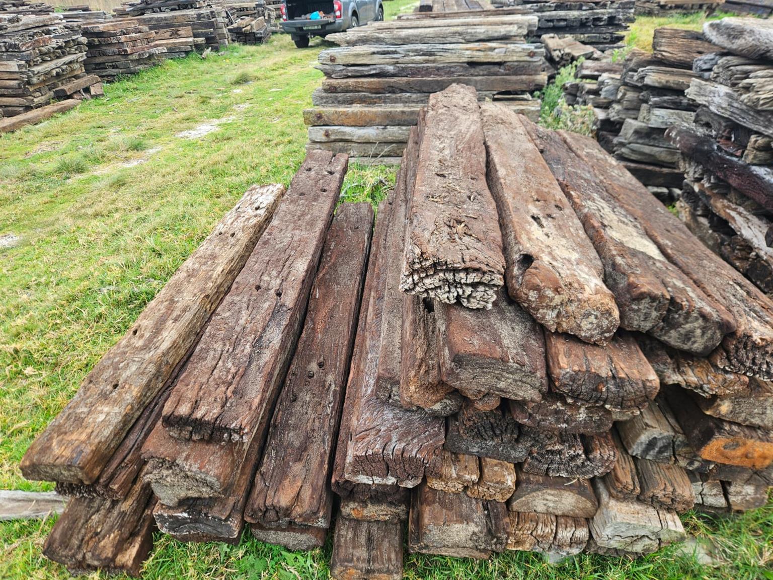 railway wooden sleepers