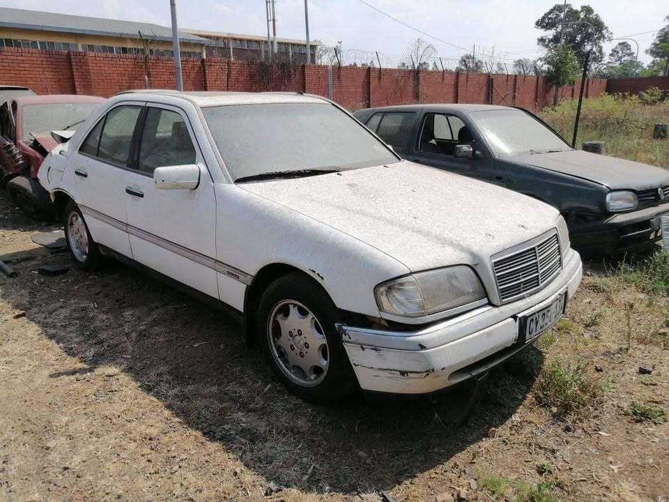 Mercedes Benz w202 spares