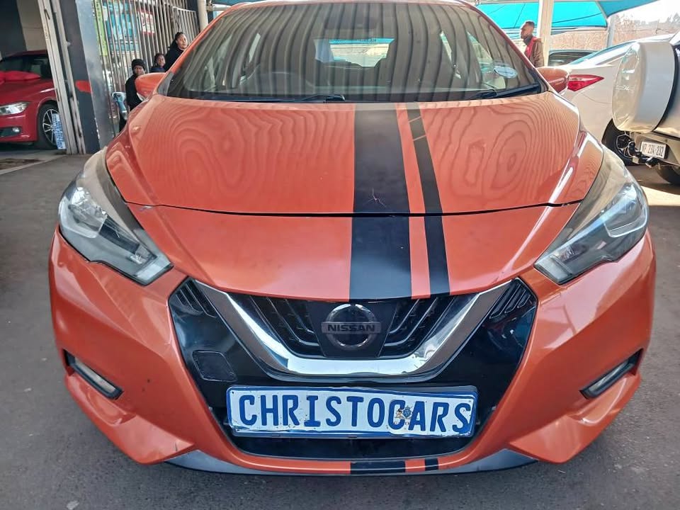 2018 model Nissan Micra hatchback Manuel Transmission petrol 09 engine capacity mileage 67000km