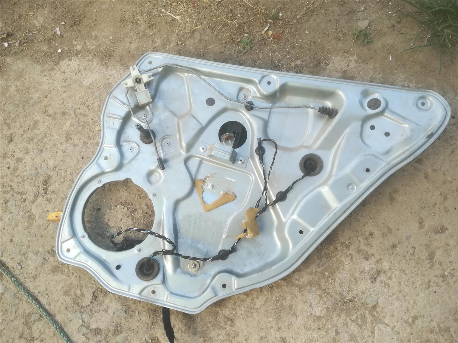 polo 9n right rear window mechanism - Private Seller