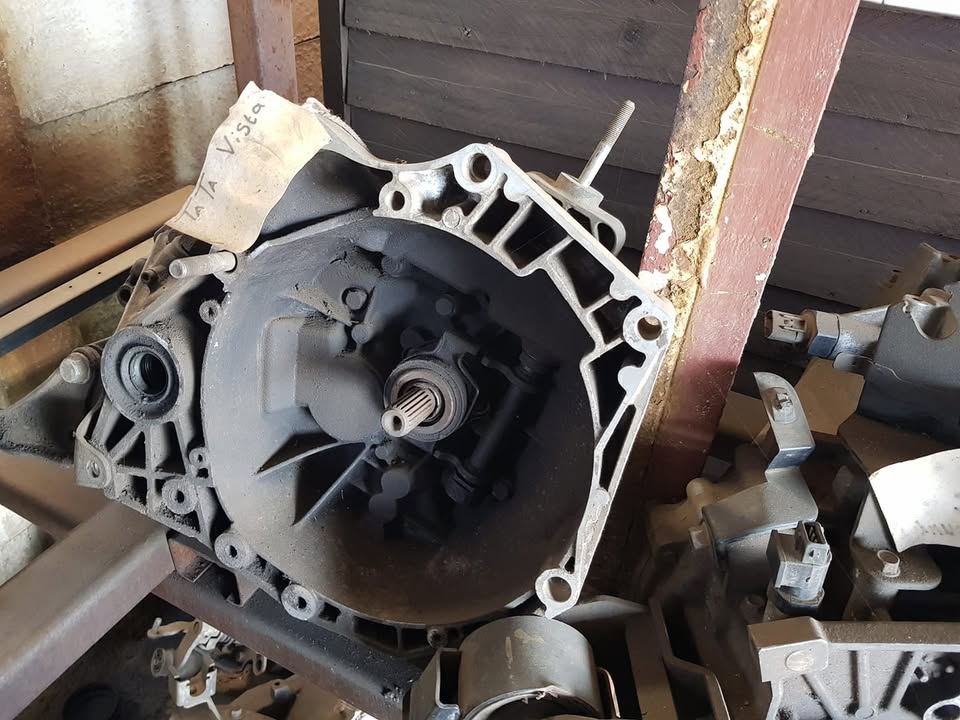 Tata Vista gearbox - Private Seller Tata Vista gearbox - Private Seller