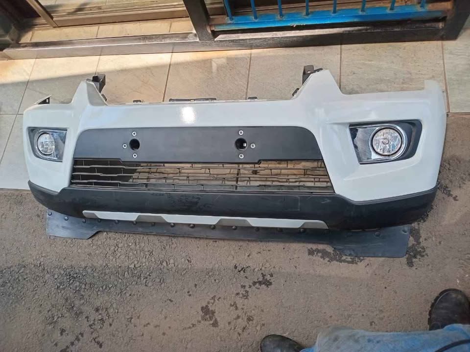 Mahindra Scorpio mhawk 2.2 S4 and S6 front bumper for sale - Private Seller Mahindra Scorpio mhawk 2.2 S4 and S6 front bumper for sale - Private Seller