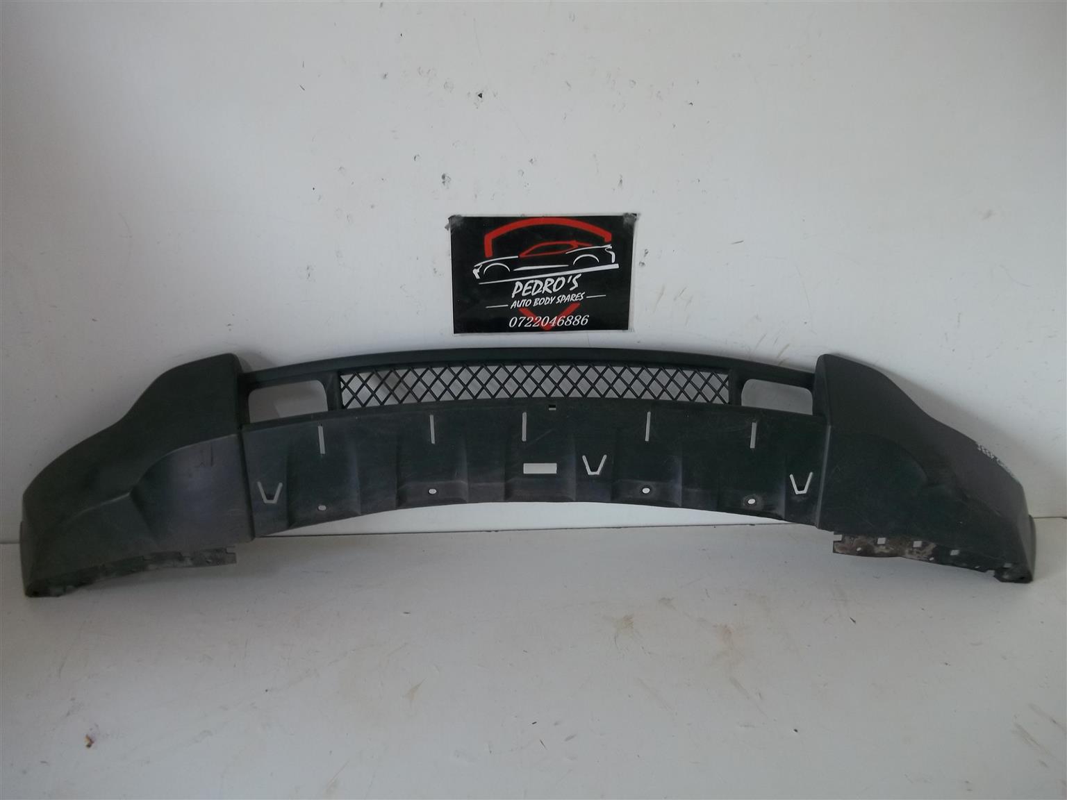 Jeep Cherokee front bumper cover - Private Seller Jeep Cherokee front bumper cover - Private Seller