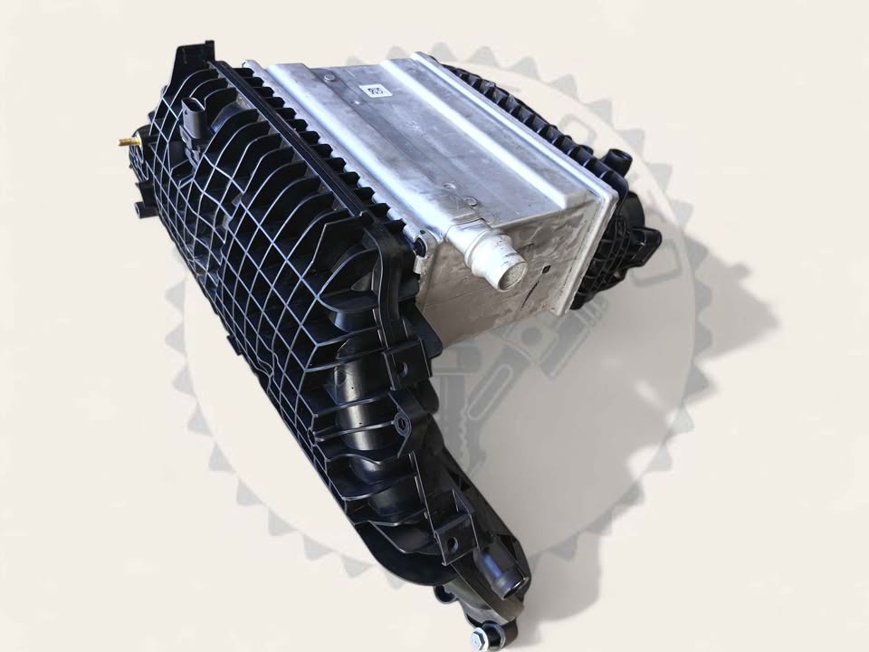 BMW S58B30 ENGINE INTAKE MANIFOLD AVAILABLE FOR SALE IN IMMACULATE CONDITION. - Private Seller