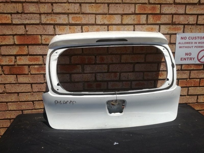 Kia Picanto Tailgate - Private Seller Kia Picanto Tailgate - Private Seller