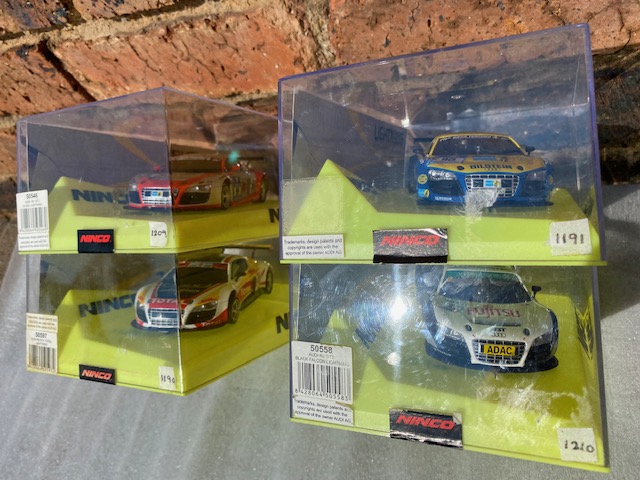 Audi R8 Slot Cars 1/32 GTS. Audi R8 Slot Cars 1/32 GTS.