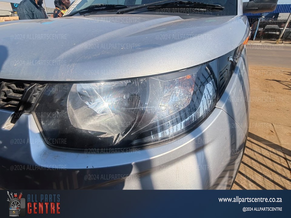 Mahindra KUV100 2021 headlights for sale