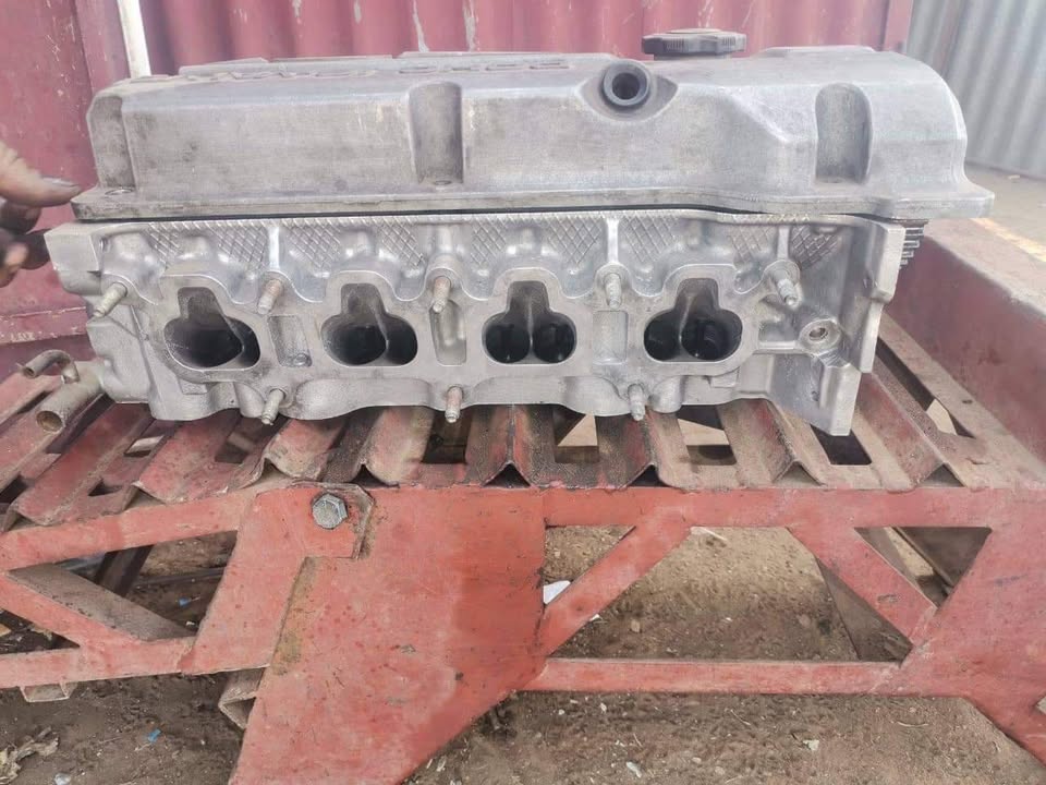 Ford 16v head in good condition - Private Seller Ford 16v head in good condition - Private Seller