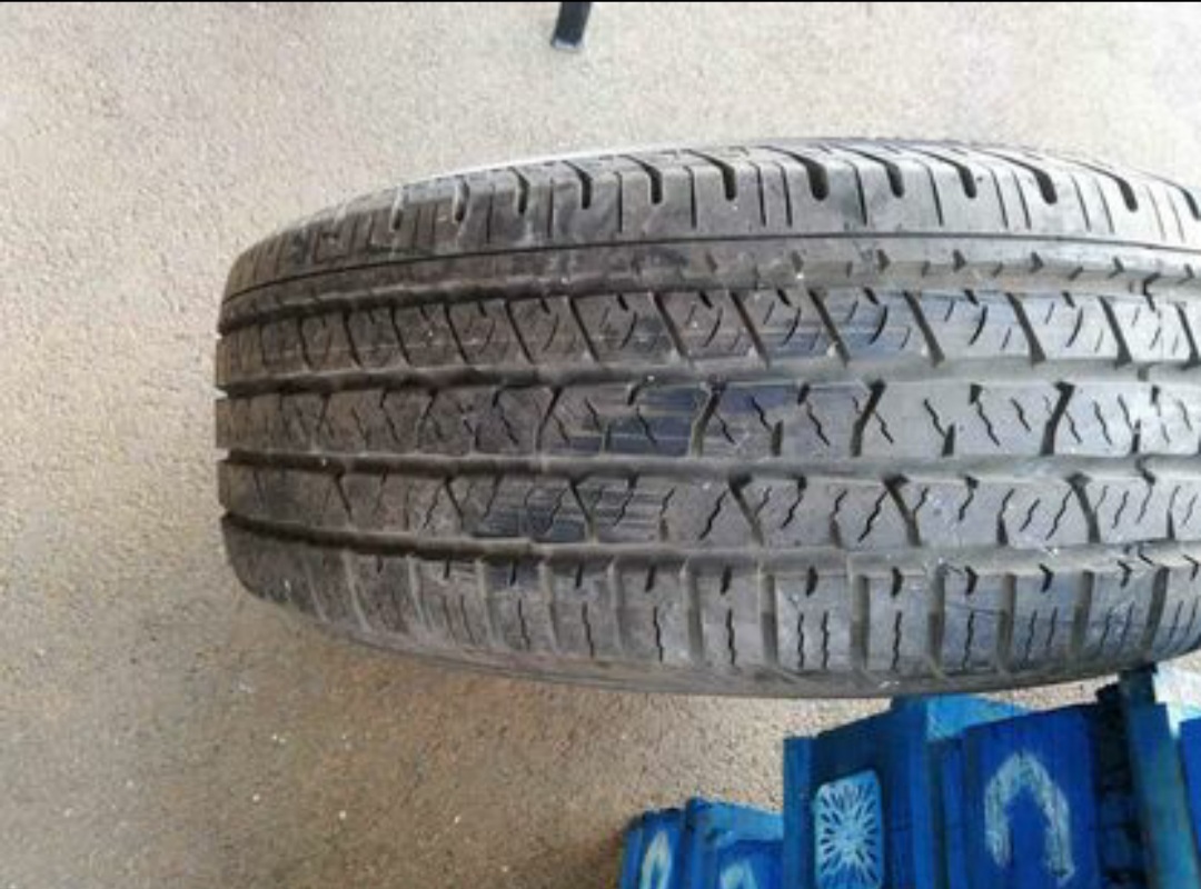 Continental Tyre 265/60 R18 110T - Private Seller