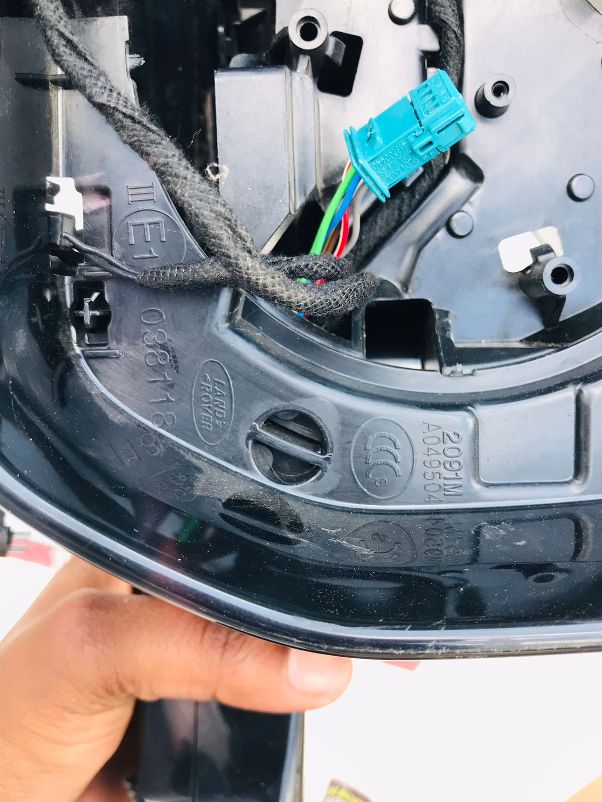 Range Rover Velar and Evoque left side mirror housing - Private Seller Range Rover Velar and Evoque left side mirror housing - Private Seller