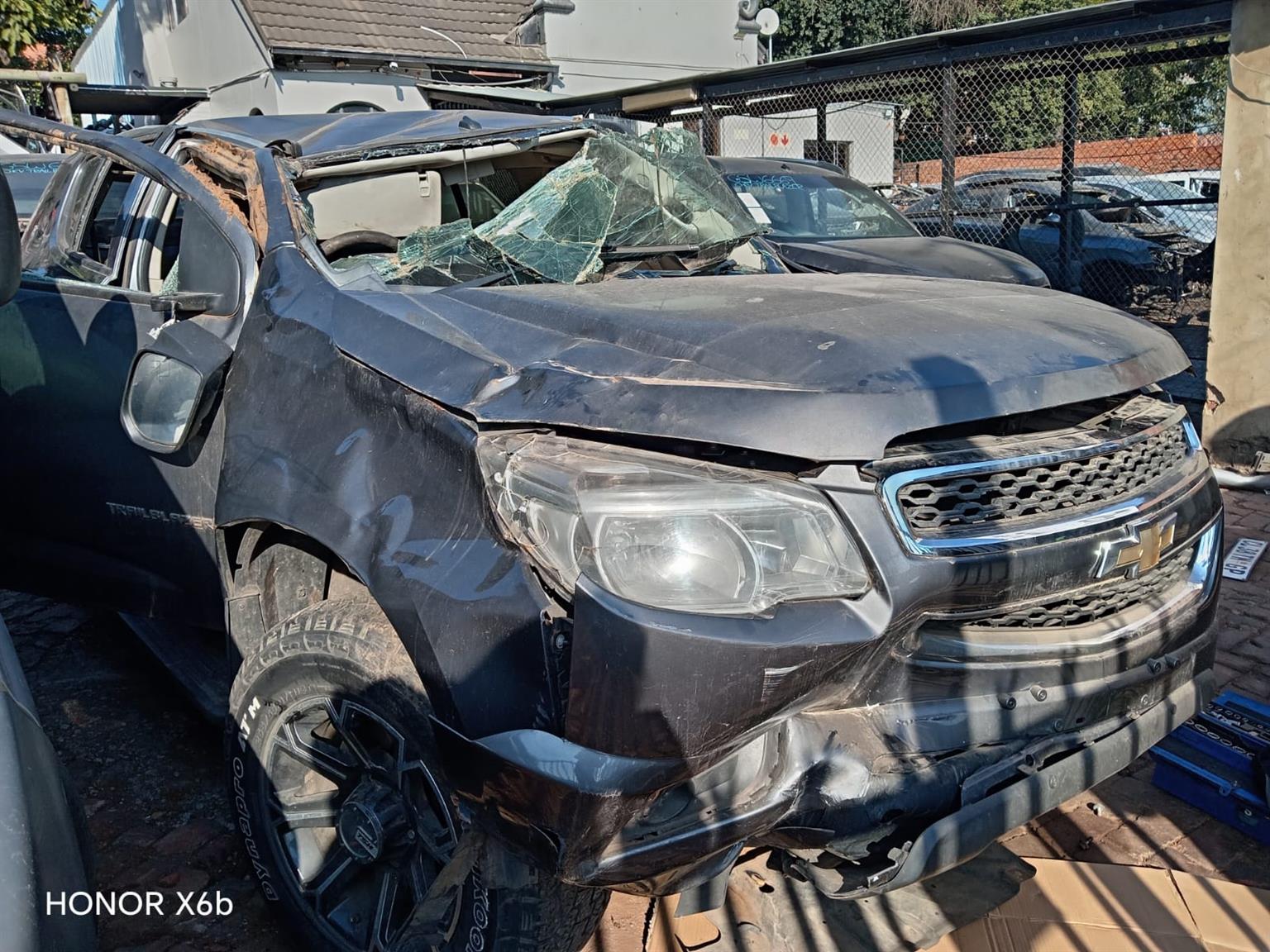 2012 CHEV TRAILBLAZER 2.5 MANUAL NOW STRIPPING FOR SPARES - Private Seller 2012 CHEV TRAILBLAZER 2.5 MANUAL NOW STRIPPING FOR SPARES - Private Seller