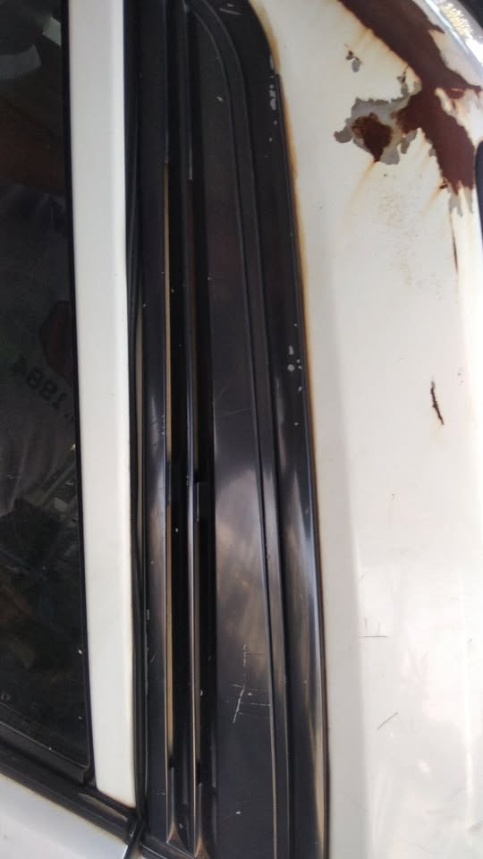 MAZDA 323 REAR DOOR BEADING FOR SALE - Private Seller MAZDA 323 REAR DOOR BEADING FOR SALE - Private Seller