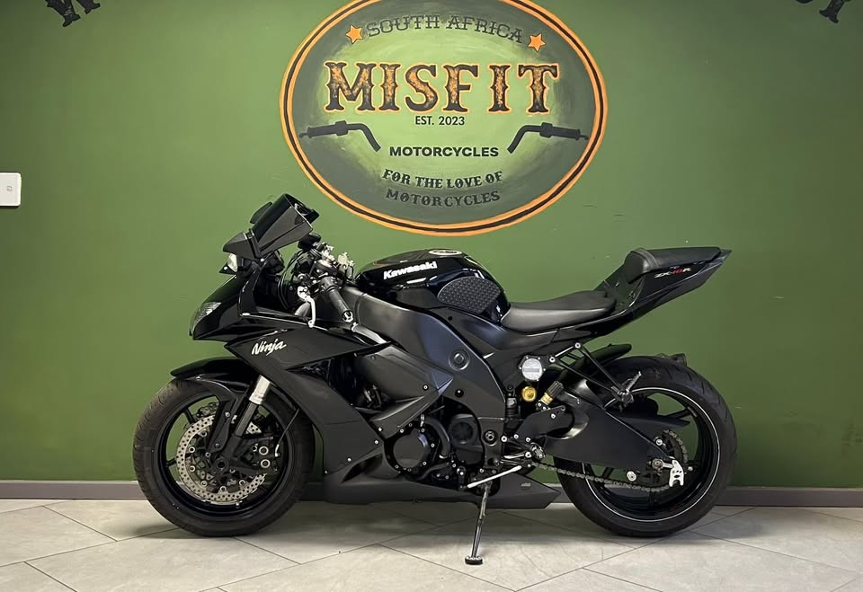 2010 Kawasaki ZX-10 - Private Seller