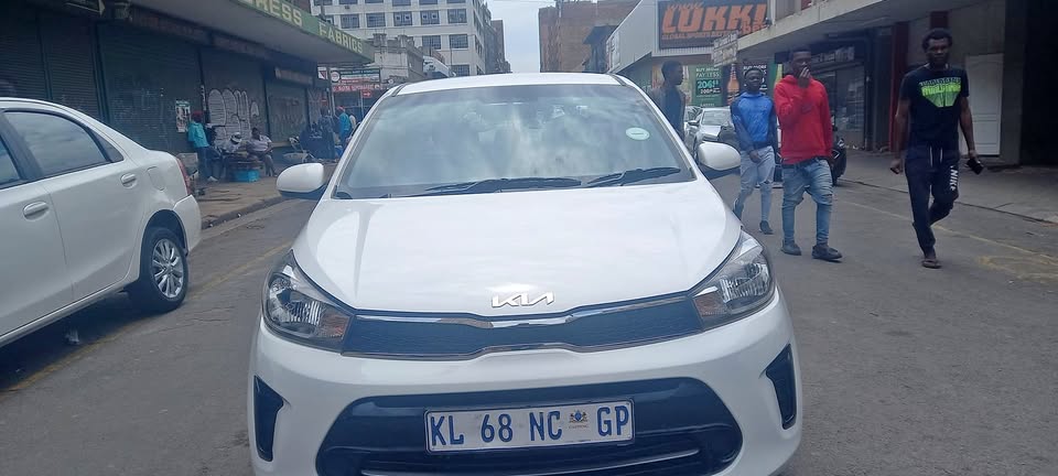 2022 KIA PEGAS 1.4 SEDAN PETROL, WHITE COLOUR