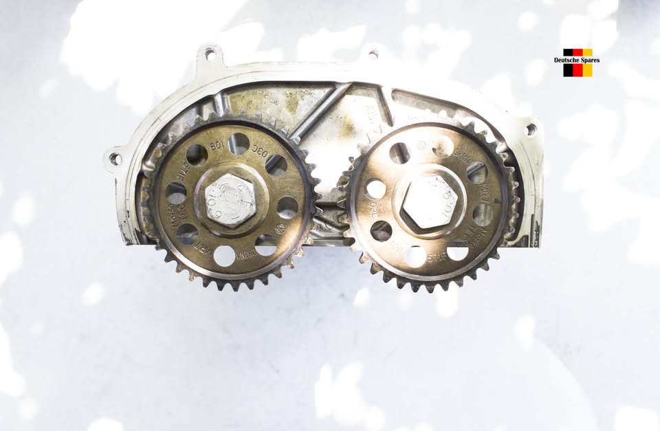2009 VW GOLF VI JETTA VI & AUDI A3 1.4 1.6 TSI HEAD CYLINDER COVER (CAXA CAXC CAVD) OEM:03C103475CB - Private Seller