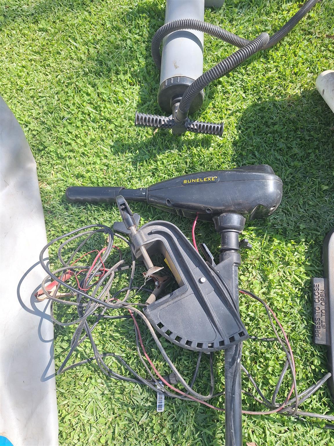 Inflatable boat with Fishfinder