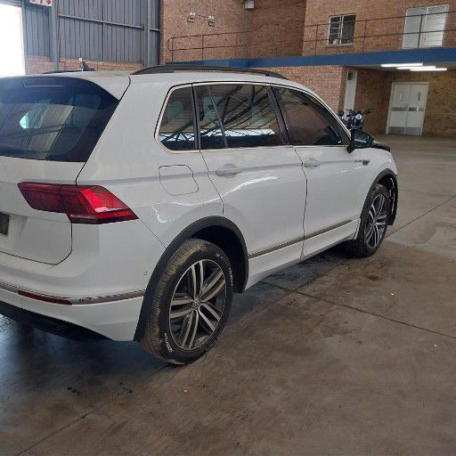 2020 Vw tiguan allspace for stripping - Private Seller 2020 Vw tiguan allspace for stripping - Private Seller