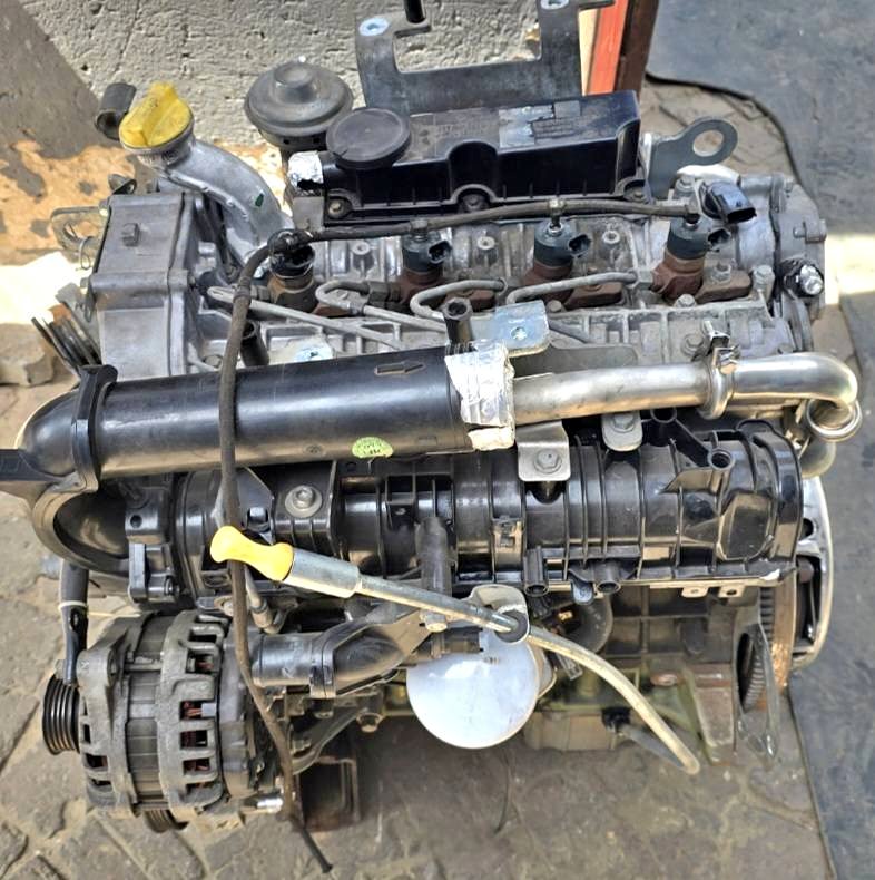 MAHINDRA XUV 500 (W8) 2.2 ENGINE COMPLETE GOOD CONDITION - Private Seller MAHINDRA XUV 500 (W8) 2.2 ENGINE COMPLETE GOOD CONDITION - Private Seller