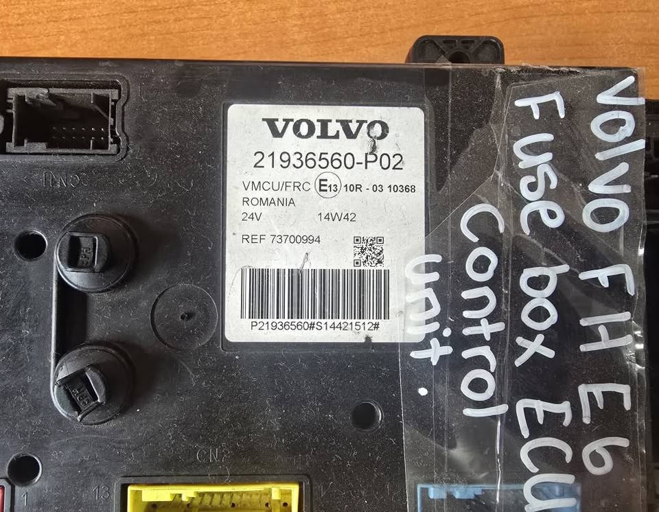 VOLVO FH E6 FUSE BOX ECU CONTROL UNIT FOR SALE - Private Seller VOLVO FH E6 FUSE BOX ECU CONTROL UNIT FOR SALE - Private Seller