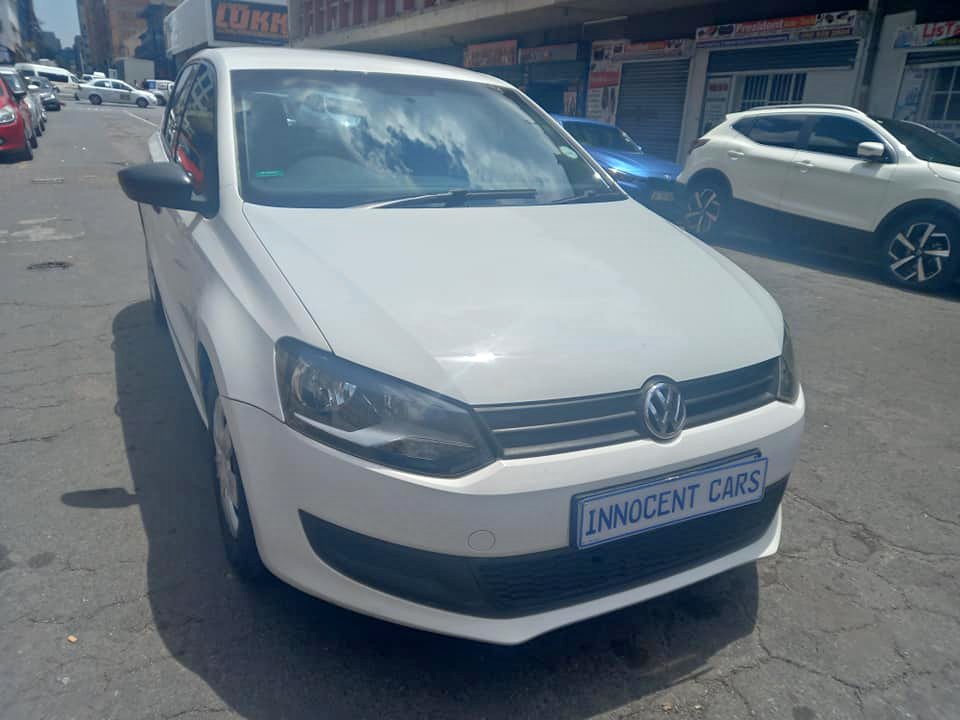 2010 VW POLO 6 1.4 PETROL, TRENDLINE MANUAL TRANSMISSION, WHITE COLOUR, 96000KM