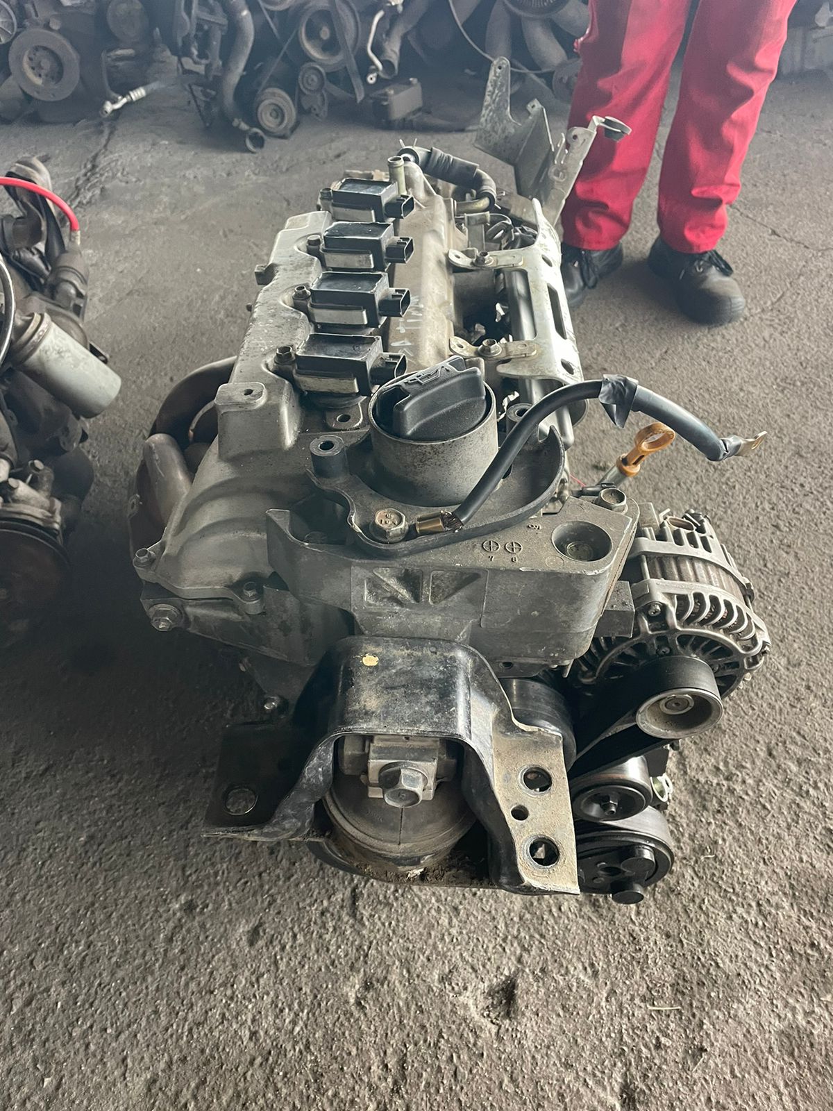 HR16 Engine for Nissan - Private Seller