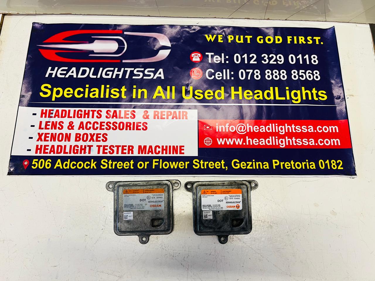 Land Rover Discovery Sport left and right side headlight ballast/module - Private Seller Land Rover Discovery Sport left and right side headlight ballast/module - Private Seller