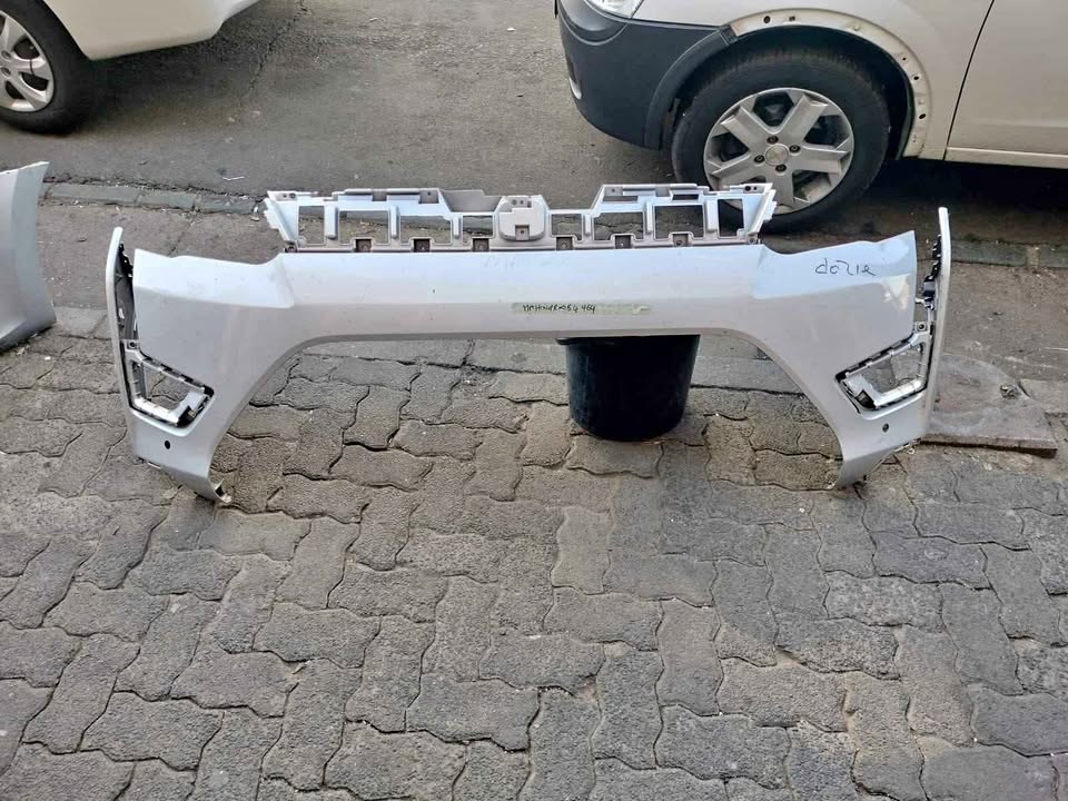 Mahindra XUV bumper - Private Seller