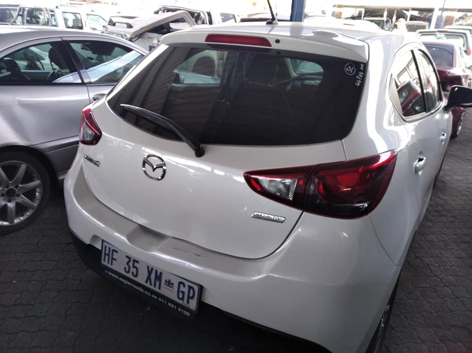 2018 Mazda auto, accident damaged engine starts - Private Seller 2018 Mazda auto, accident damaged engine starts - Private Seller