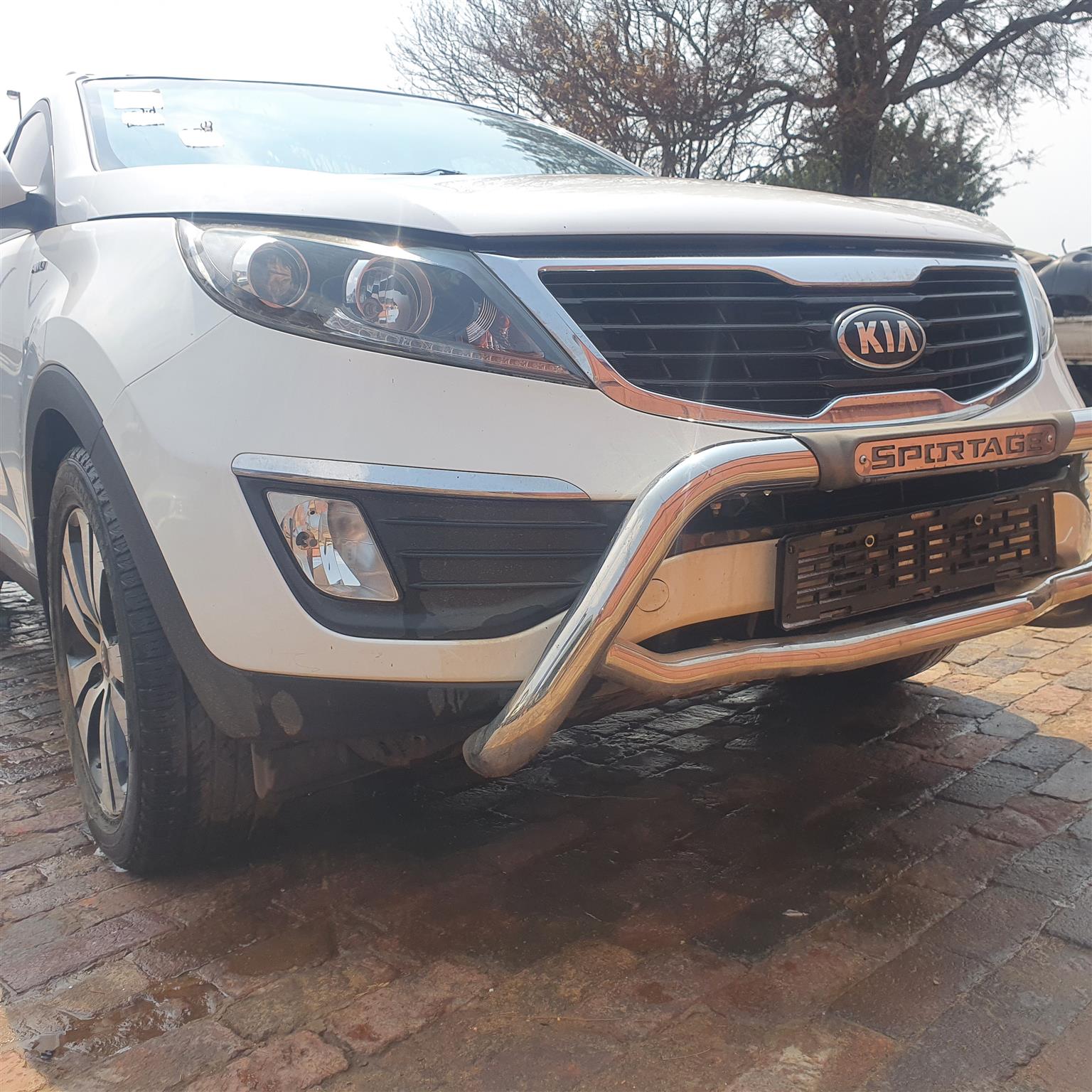 Kia Sportage 2.4 automatic AWD 2012 model - Private Seller Kia Sportage 2.4 automatic AWD 2012 model - Private Seller