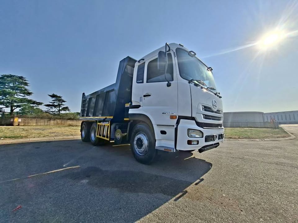 Newly refurbished 2012 UD Quan Tipper 10m3 | Junk Mail Marketplace