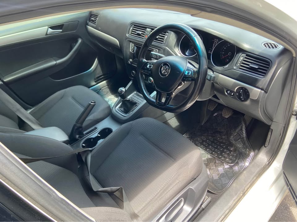 2016 VW Jetta 6 1.2 TSI Bluemotion 85.000km Manual
