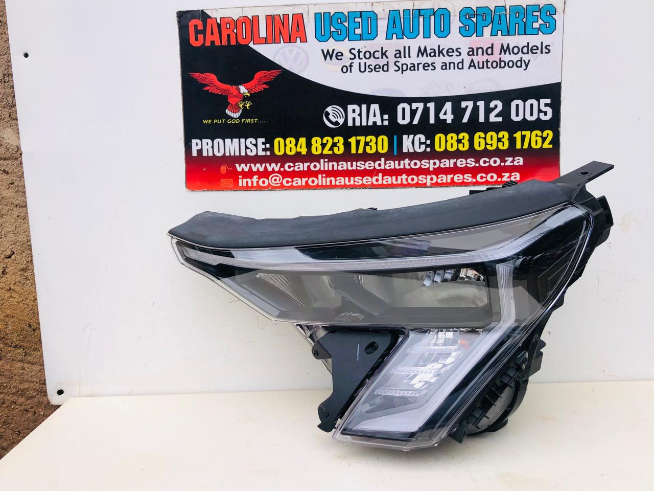 Kia Sonet left LED headlight (2024) - Private Seller