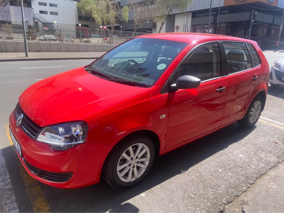 2014 Polo Vivo 1.4 Comfortline 75000km