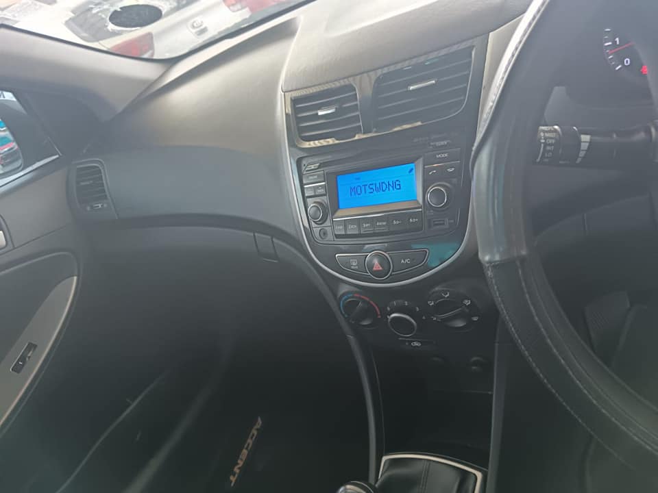 2020 HYUNDAI ACCENT 1.6 MANUAL