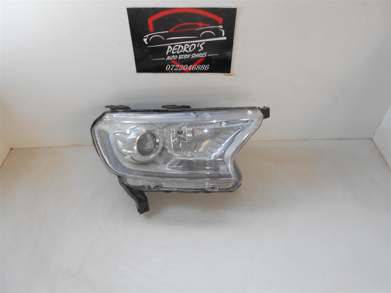 Ford everest xenon Right side Headlight