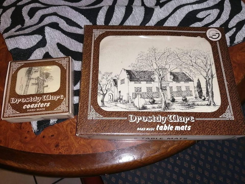 Vintage Drostdy Ware Handmade place mats with 6 coasters Vintage Drostdy Ware Handmade place mats with 6 coasters