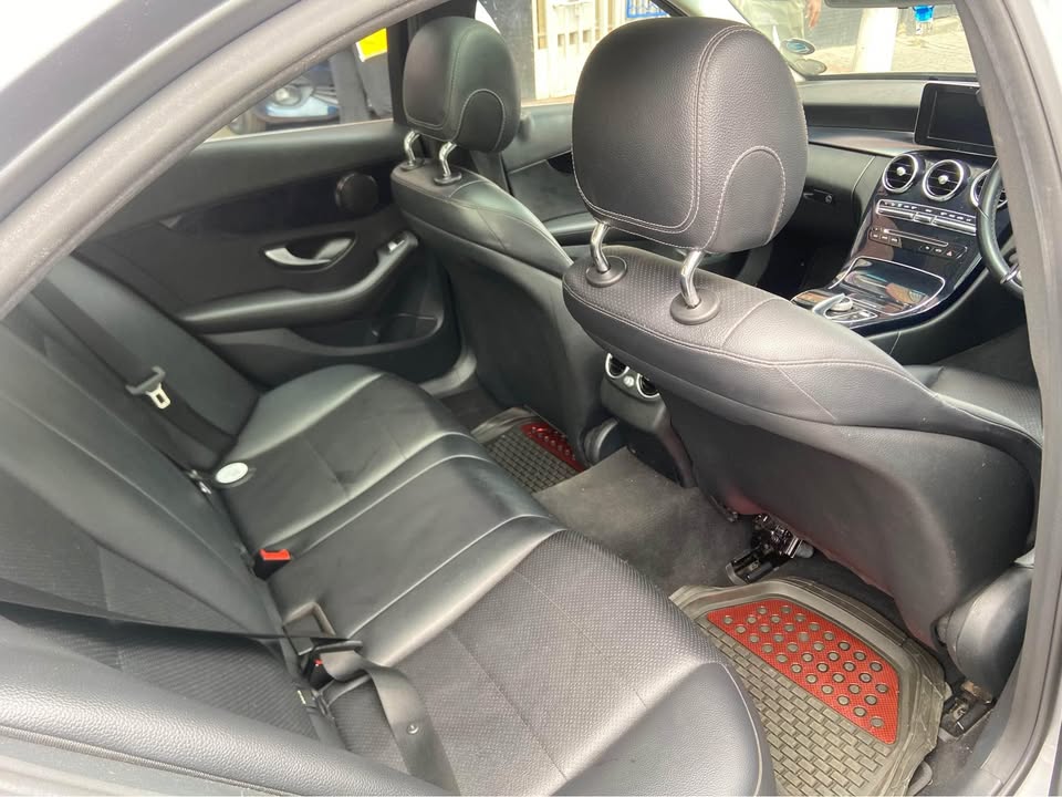 2016 Mercedes Benz C180 90000km