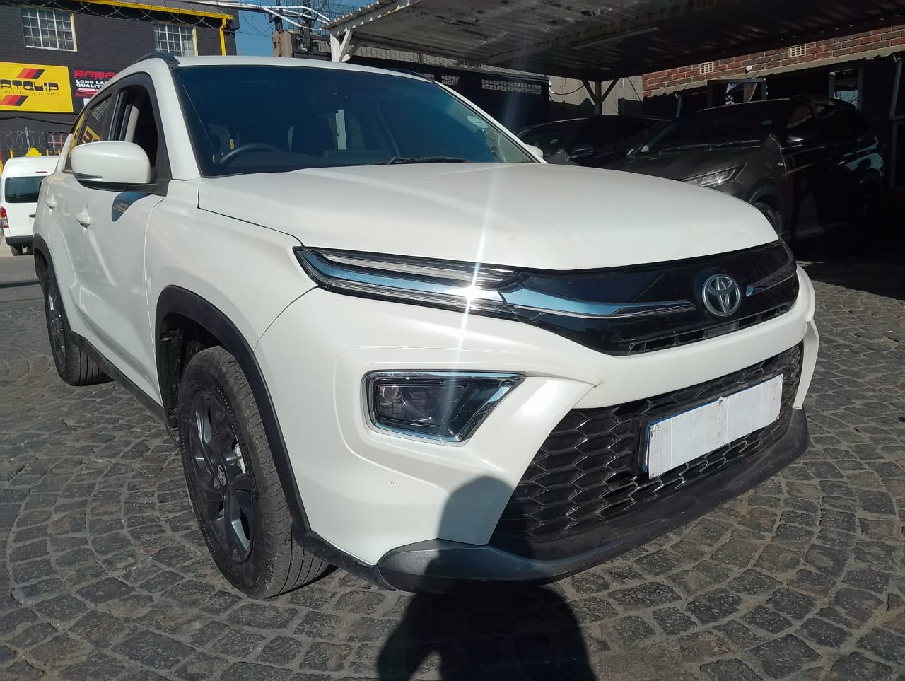 2024 Toyota Urban Cruiser 1.5 Xs 77KW MINI SUV Manual 4,000km Cloth Seats, Tow B