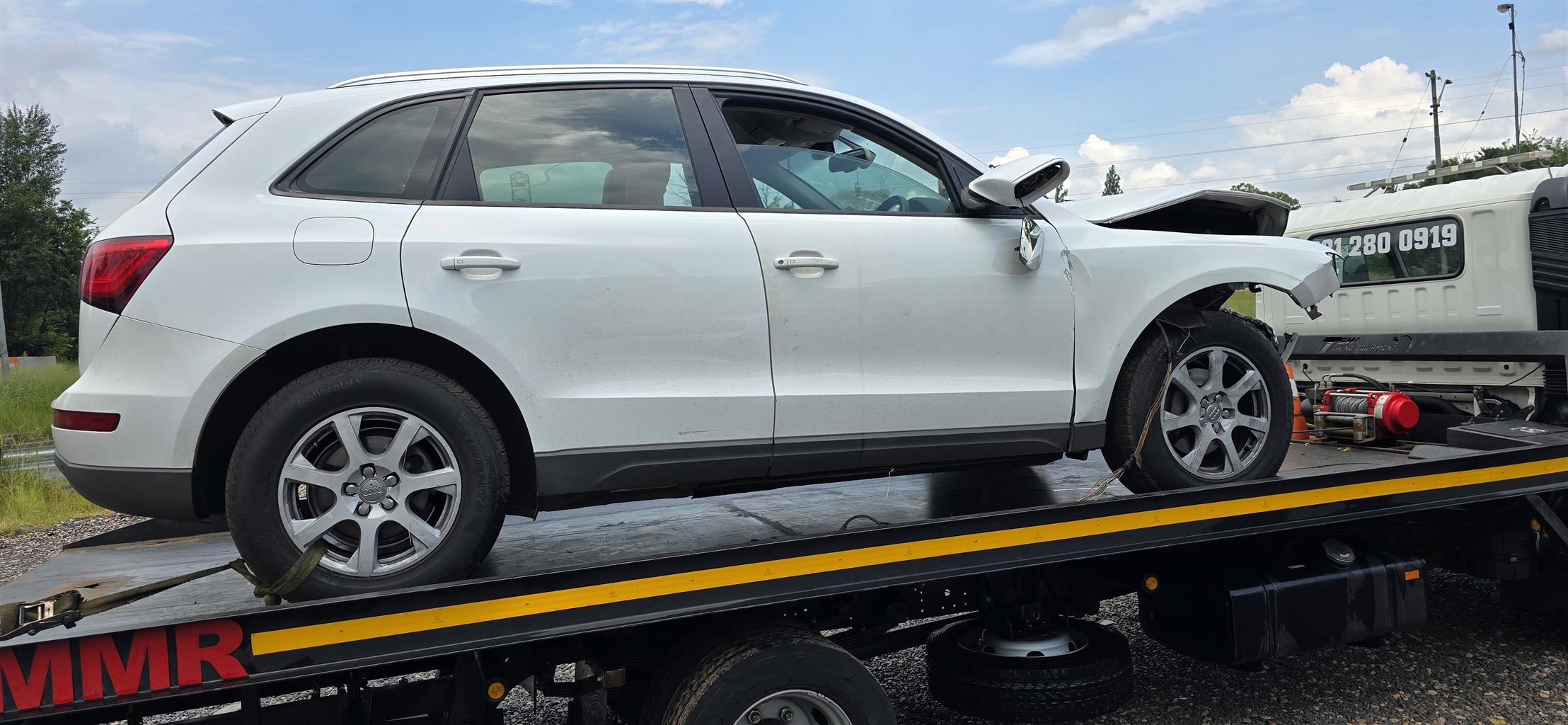 Now stripping for spares  Audi q5 2013 2.0 tdi cmg 7 speed dsg Quattro NKJ - Private Seller