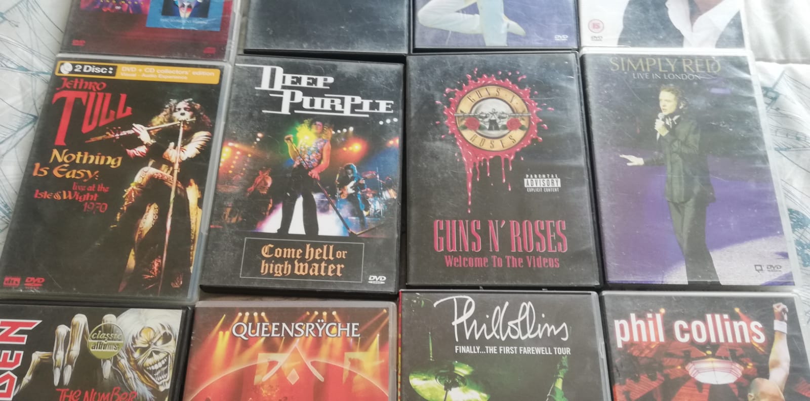 DVD player and music dvds