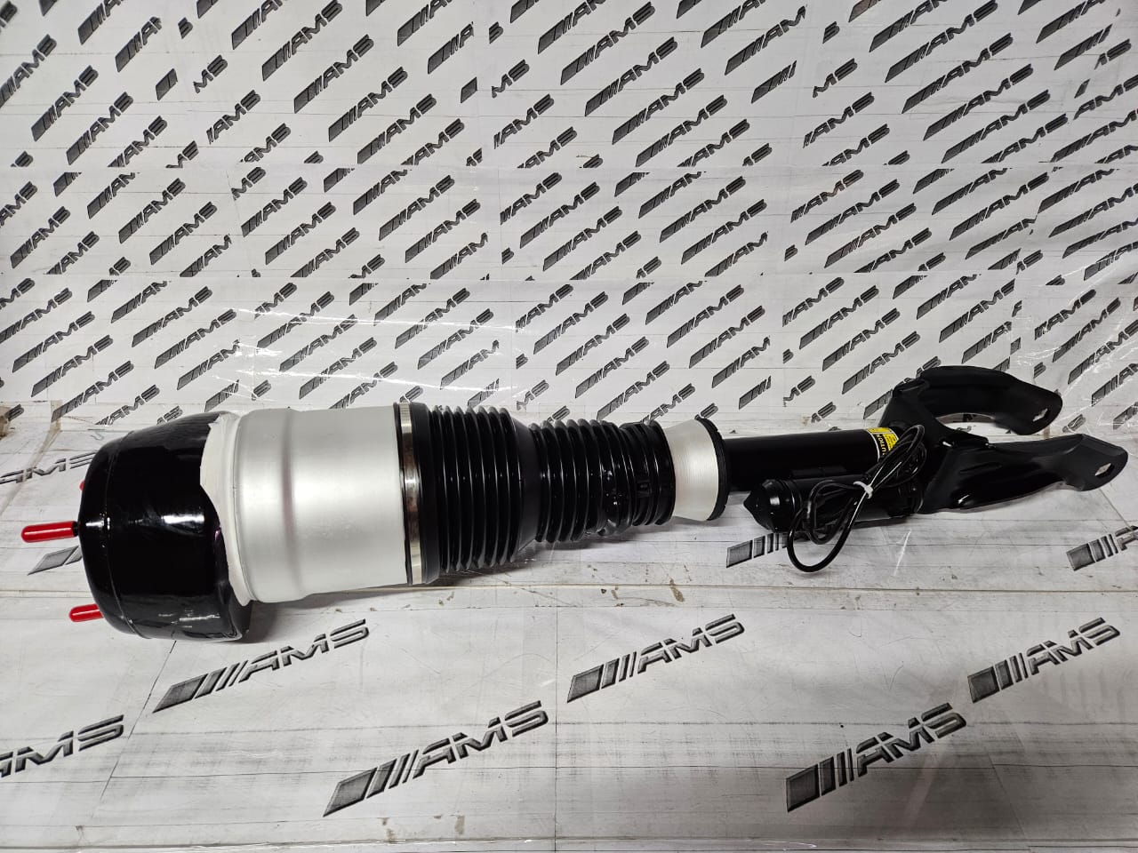 New Mercedes ML350 Front Air Shock – Available Now! - Private Seller New Mercedes ML350 Front Air Shock – Available Now! - Private Seller