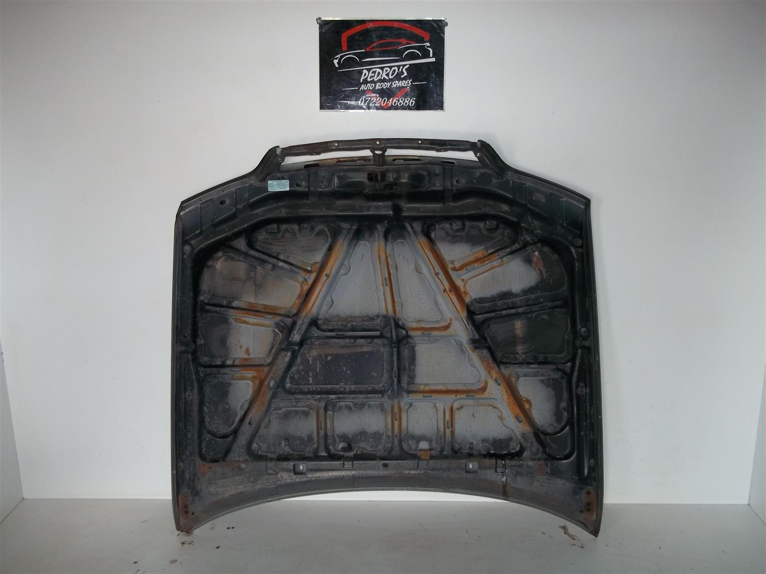 Nissan Maxima Bonnet 95-99 - Private Seller Nissan Maxima Bonnet 95-99 - Private Seller