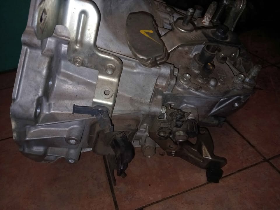 Mazda cx5 maunal gear box - Private Seller