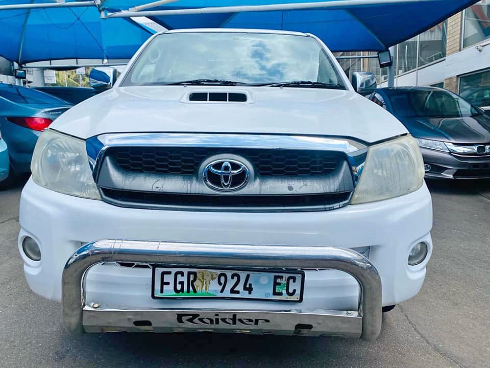 2009  TOYOTA HILUX 3.0 D4D DOUBLE CAB