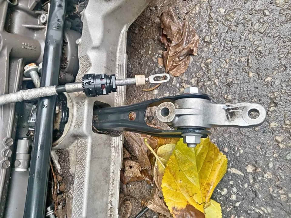 Audi TT 2015 Subframe mounting - Private Seller Audi TT 2015 Subframe mounting - Private Seller
