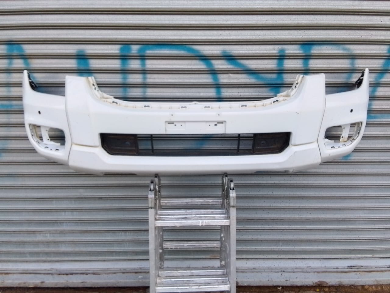 (2022-2024) FORD RANGER T9 FRONT BUMPER