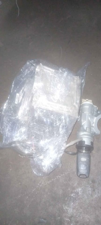 Kia cerato automatic locksets - Private Seller Kia cerato automatic locksets - Private Seller