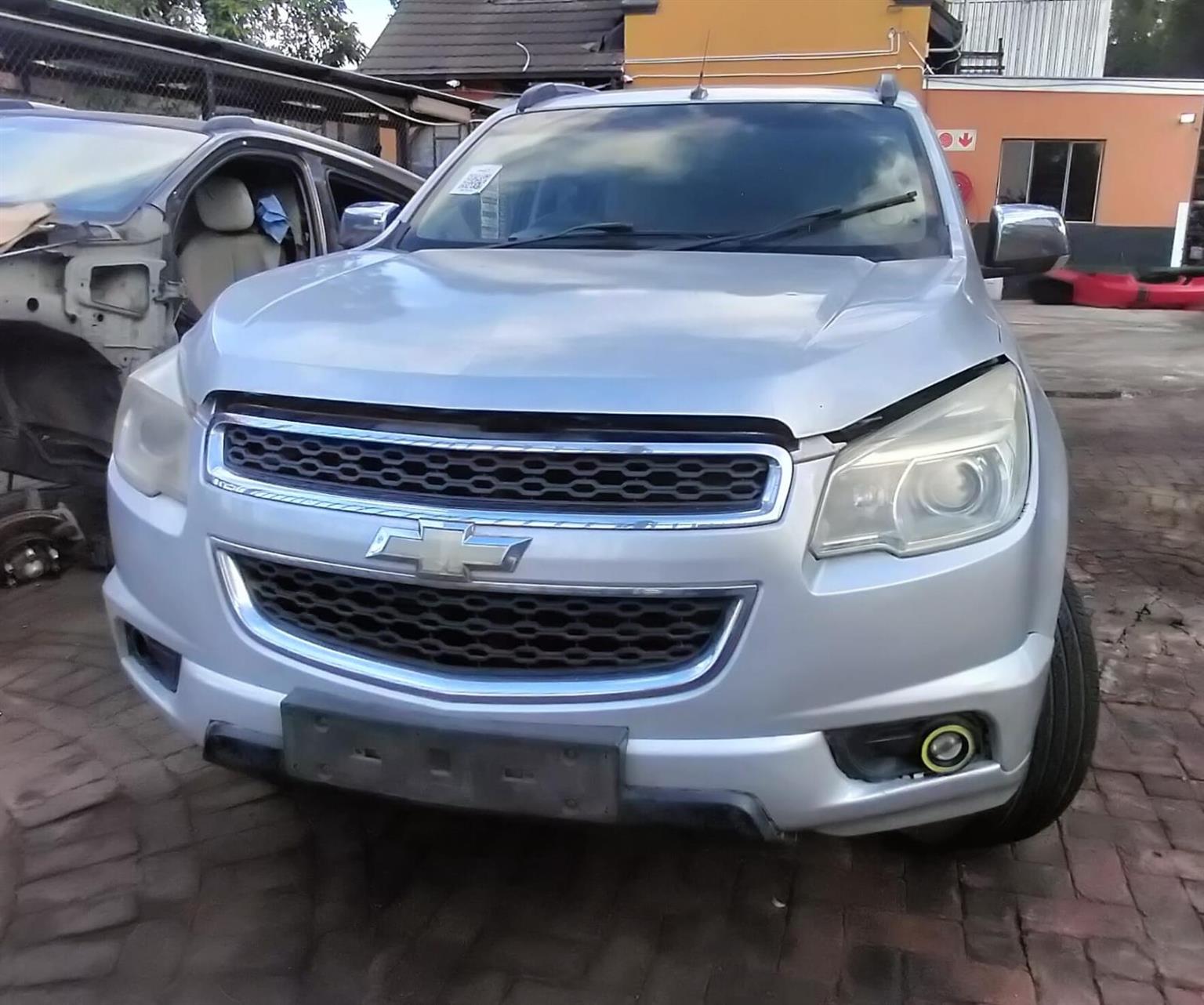 STRIPPING FOR SPARES Auto Chev Trailblazer 2.8 2013 - Private Seller STRIPPING FOR SPARES Auto Chev Trailblazer 2.8 2013 - Private Seller